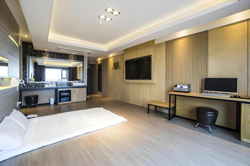 Pohang Hotel View Экстерьер фото